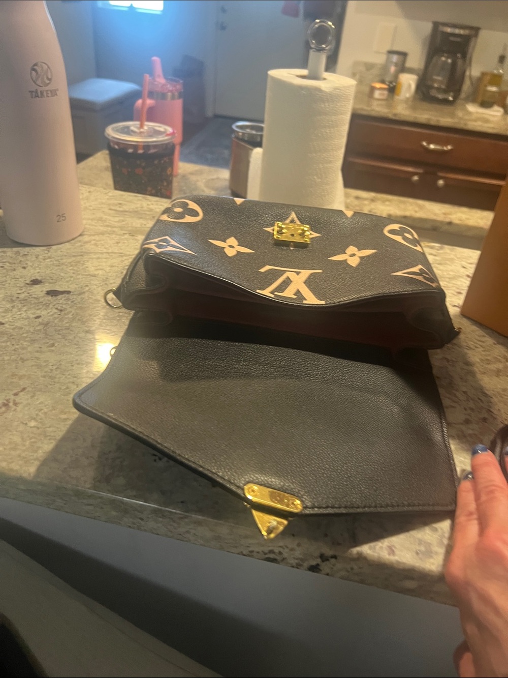 Louis Vuitton Black & White Monogram Box Crossbody Bag - Picture 4 of 8
